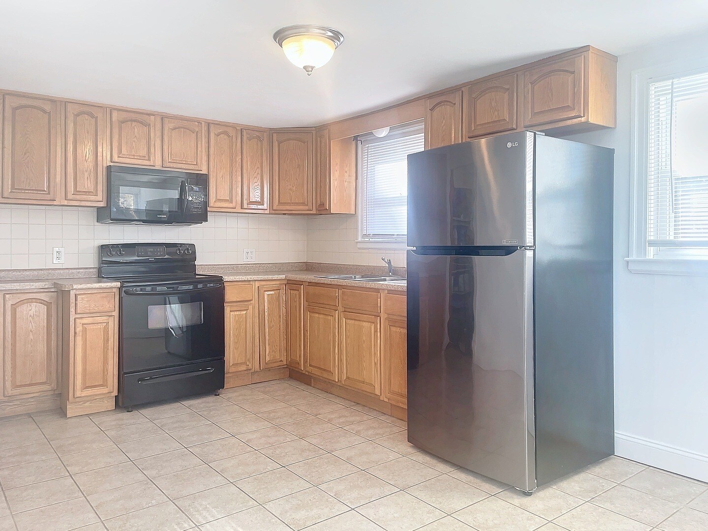 Kitchen - 4 Marlon Pl