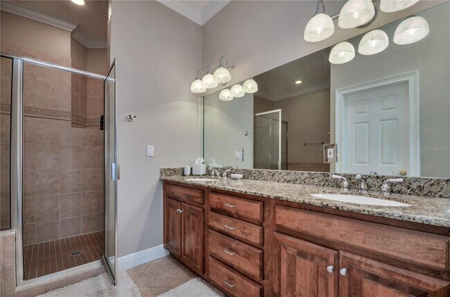 Building Photo - 1001 S Rome Ave