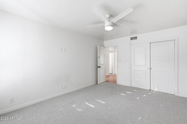 Building Photo - 7352 E Valley Vista Dr
