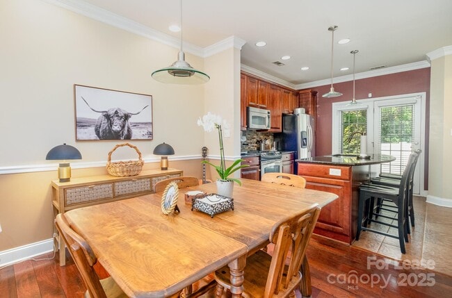 Building Photo - 309 Hurston Circle