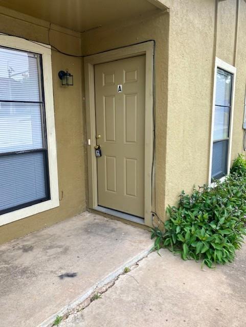 Building Photo - 3001 Parker Ln