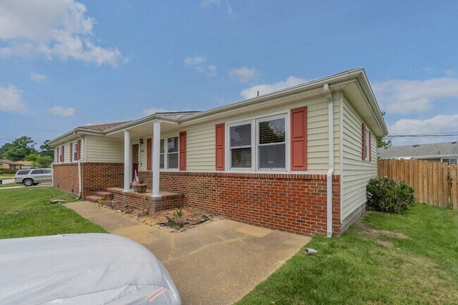 Building Photo - 2484 Jasper Ct