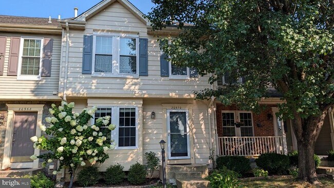 Building Photo - 20970 Rootstown Terrace