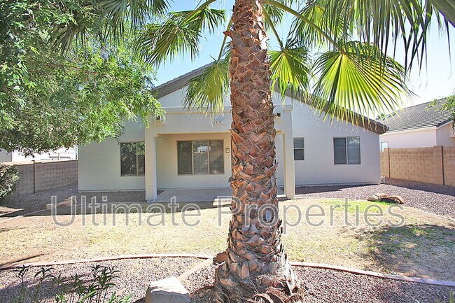 Building Photo - 8010 W Yukon Dr