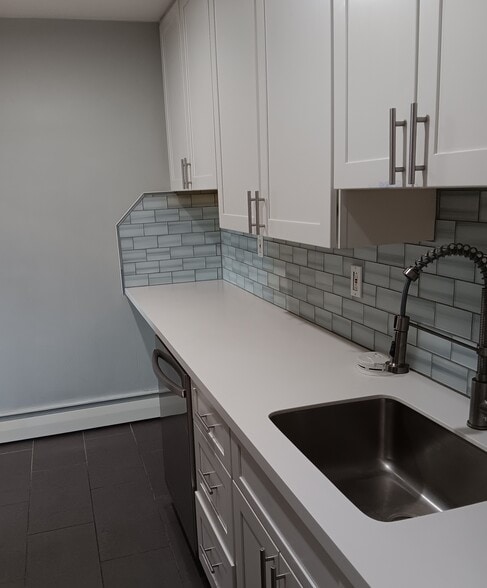 Building Photo - 153 Burmont Rd