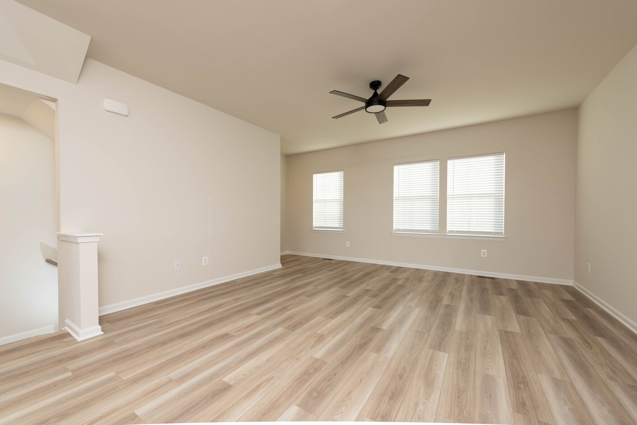 Living Room - 411 18th Ave