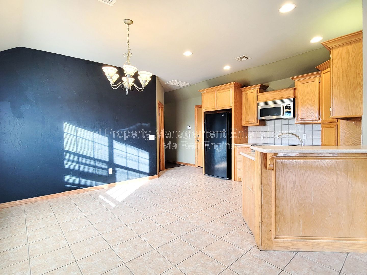 Building Photo - 4701 Castle Bay Cove