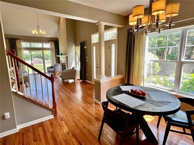 Building Photo - 41 High Ridge Ln