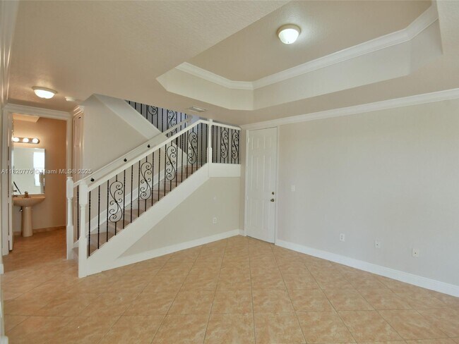 Building Photo - 8940 SW 228th Ln