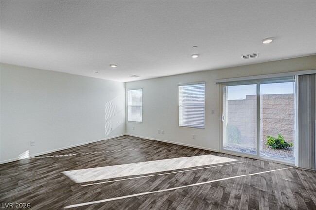 Building Photo - 7965 Whisper Words Ave