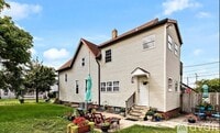 Building Photo - 115 W Barker Ave