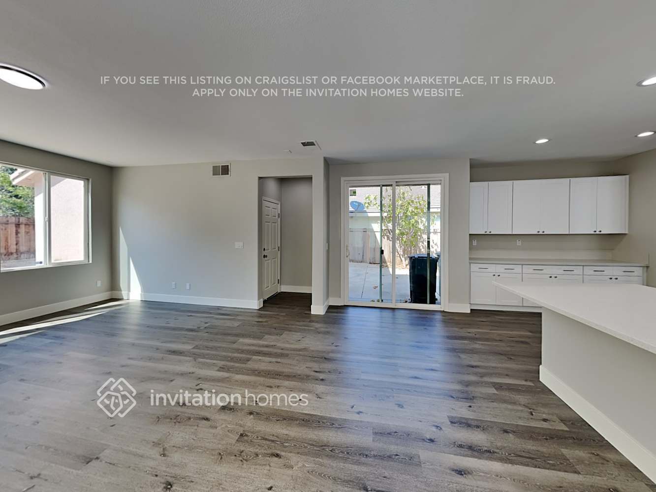 Building Photo - 4050 Coratina Way