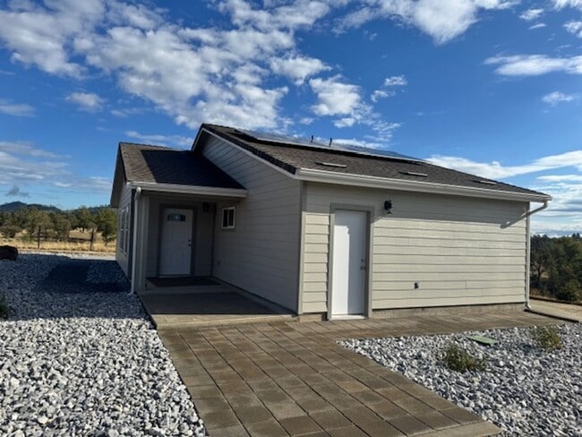 Building Photo - Breathtaking Views – Brand New 2 Bed, 1.5 Bath Home for Rent!  Available Nov 1st | Mt. Bally | Mt...