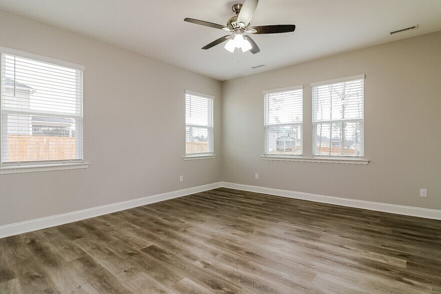 Building Photo - 33 Rawls Meadow Ln