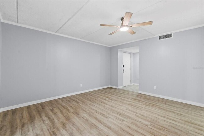 Building Photo - 1125 83rd Ave N