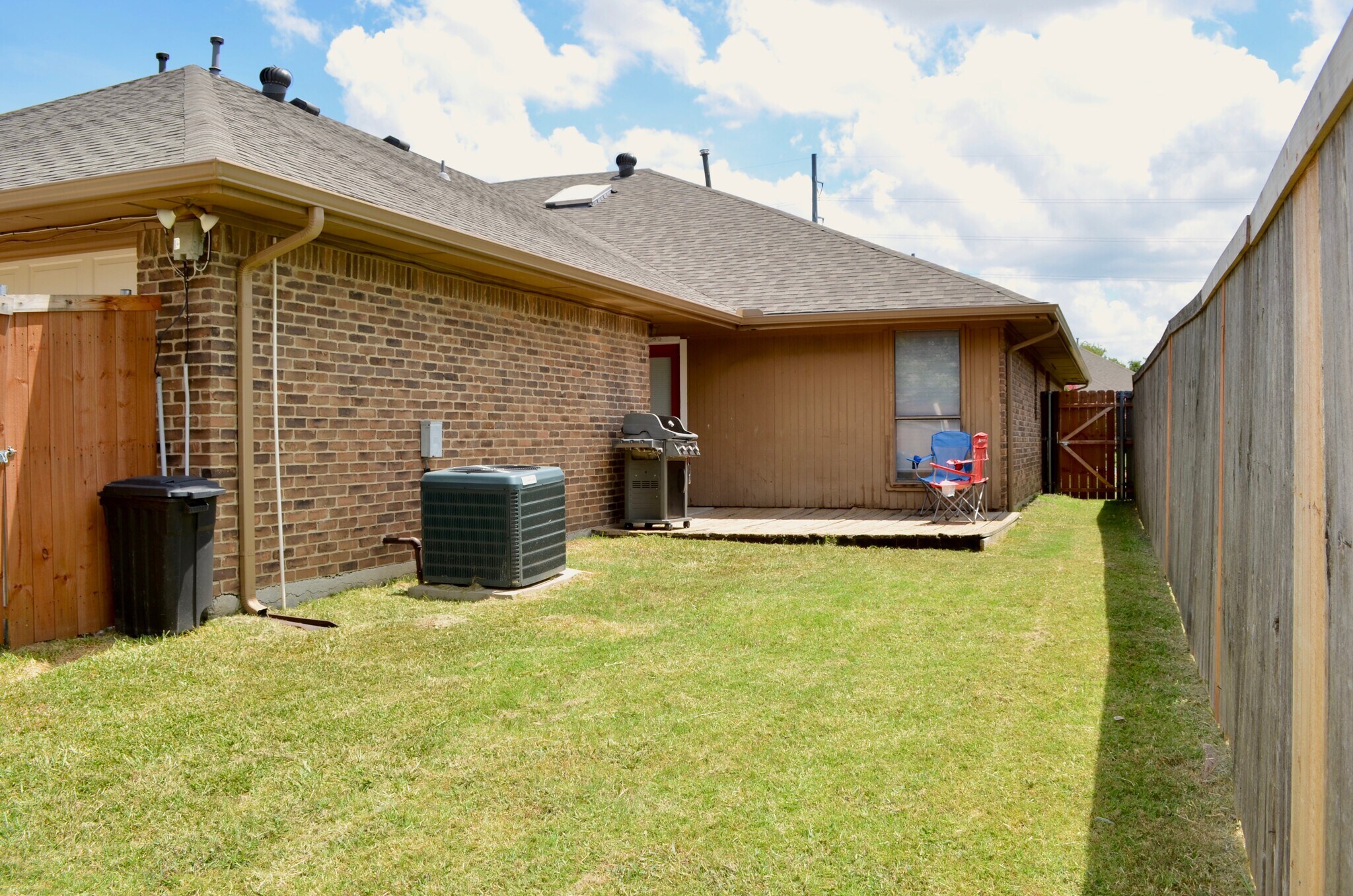 Building Photo - 13333 Fall Manor Dr