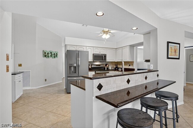 Building Photo - 5060 Coldstream Ln