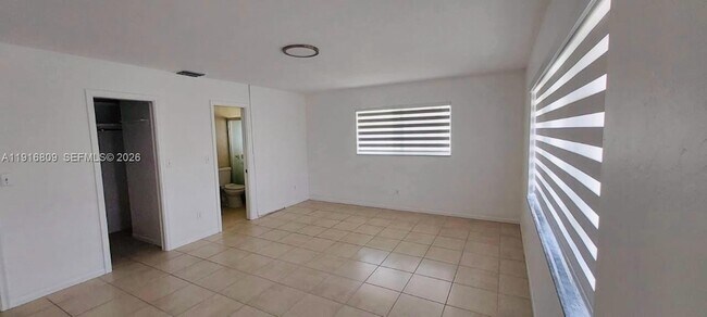 Building Photo - 29325 SW 182nd Ave