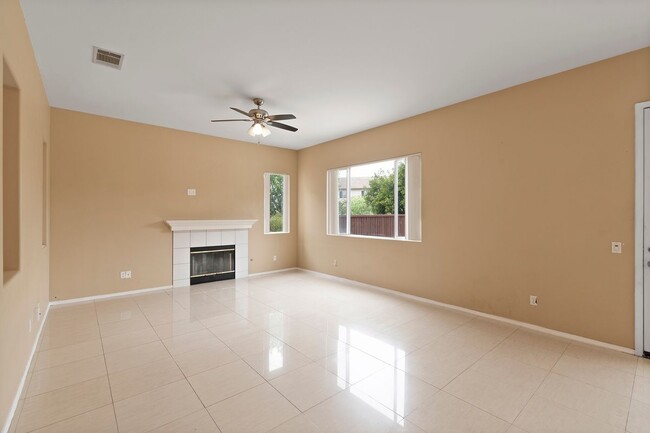 Building Photo - 8348 Barnwood Ln