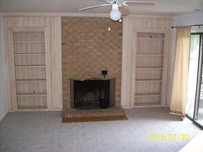 Building Photo - 2 Bedroom 2.5 Bath Condominium in Kitty Hawk