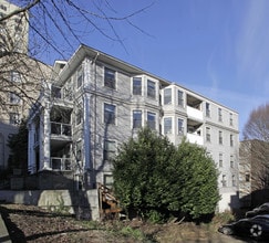 Building Photo - Hunter's Ridge Properties at Yamhill