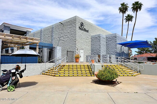 Building Photo - 6066 S Oakmont Dr