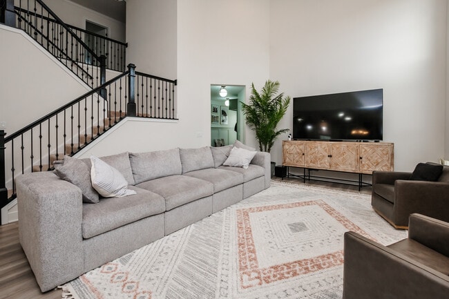 Building Photo - 12513 S Willowgate Ln