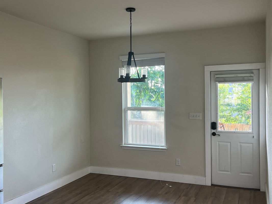 Building Photo - 146 Texas Thistle