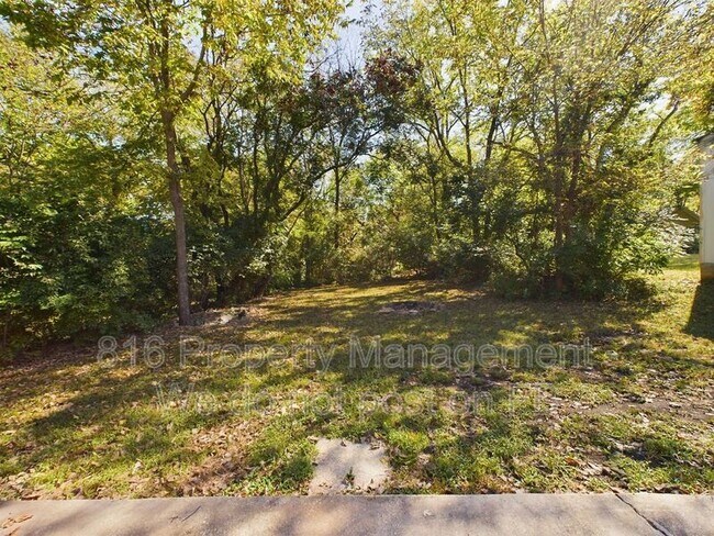 Building Photo - 6931 Agnes Ave