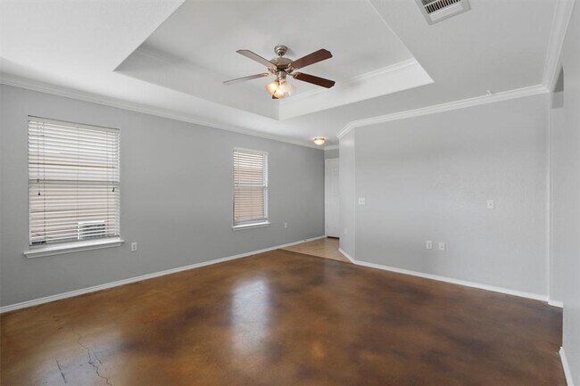 Building Photo - 9009 Southwick Dr