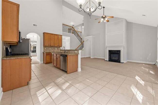Building Photo - 3329 Rosecliff Trace NE