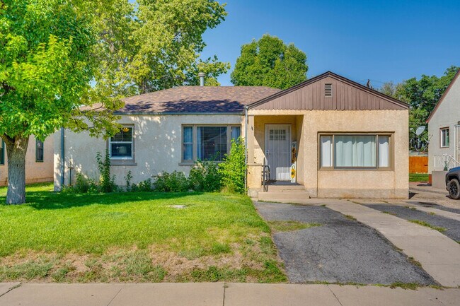 Building Photo - 1923 Lake Ave