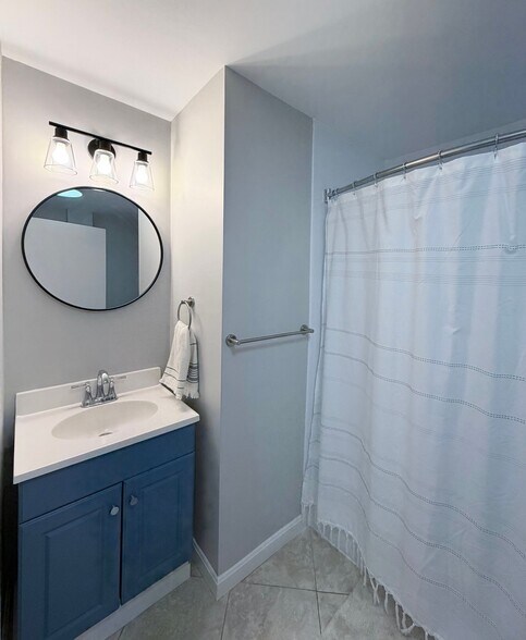 Building Photo - 9 Prospect St