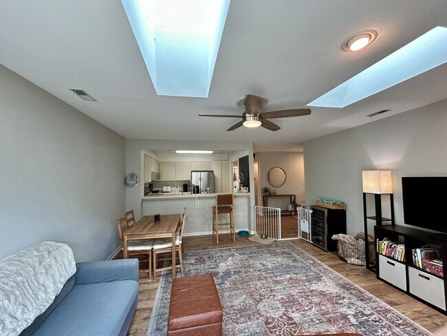 Building Photo - 3BR End Unit w/ Garage, Deck, Patio & 2 Fireplaces, Private fenced Backyard