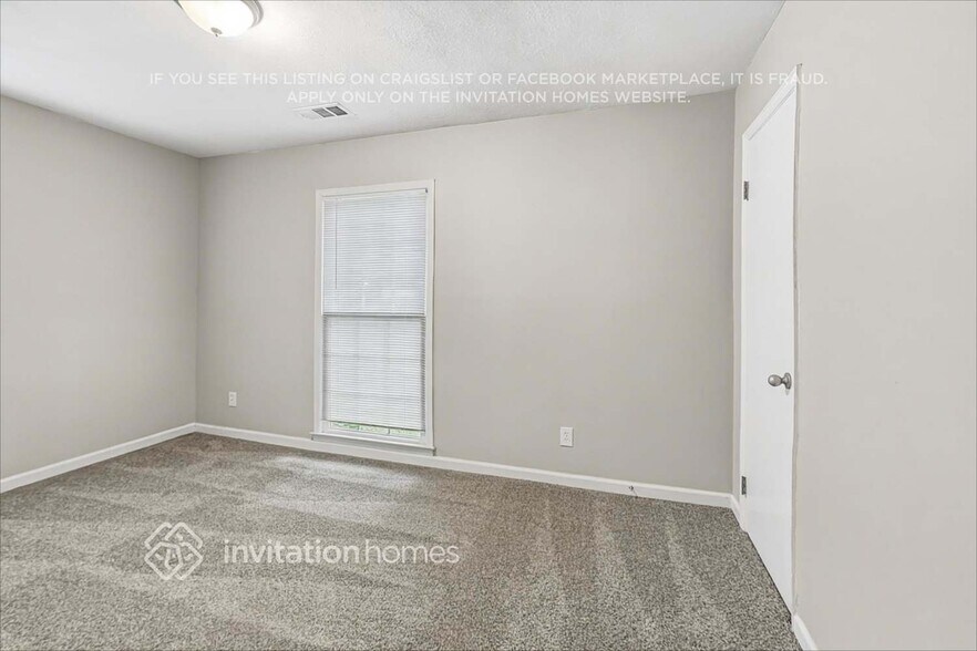 Building Photo - 2636 Allyn Way NW