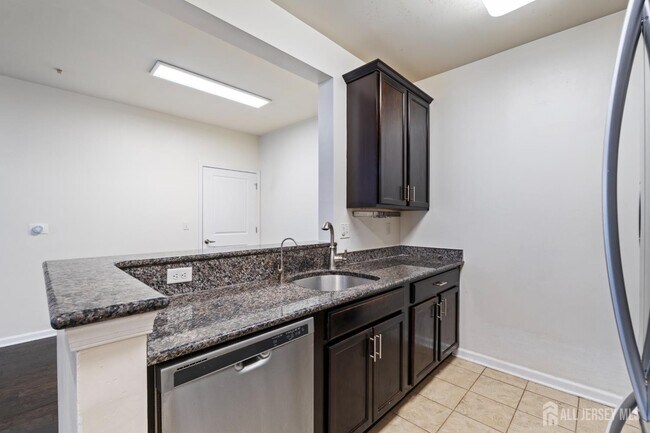 Building Photo - 434 Micali Way