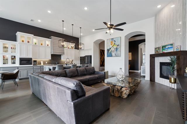 Building Photo - 2608 Camden Ct