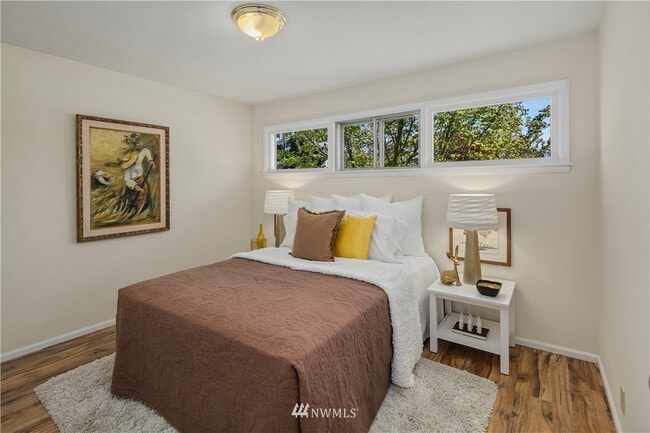 Building Photo - 9339 31st Pl SW