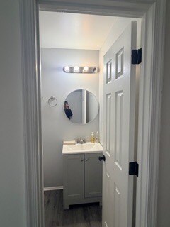 Powder Room - 4410 Tuskeegee Pl