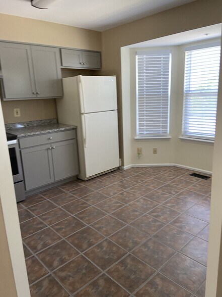 Building Photo - 212 Mulberry Ridge Ct
