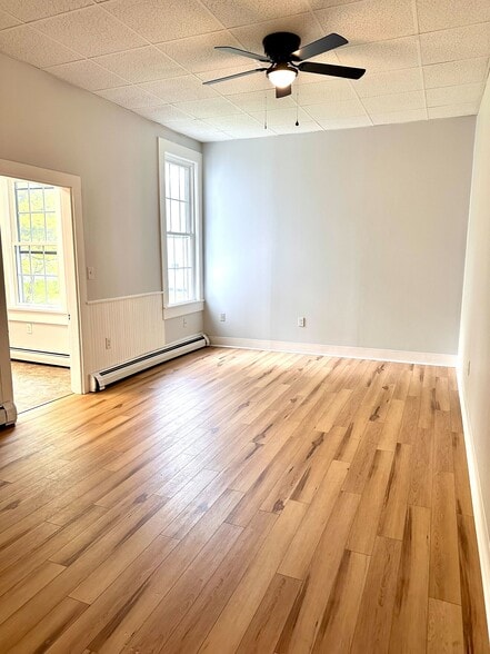 Building Photo - 310 Union St