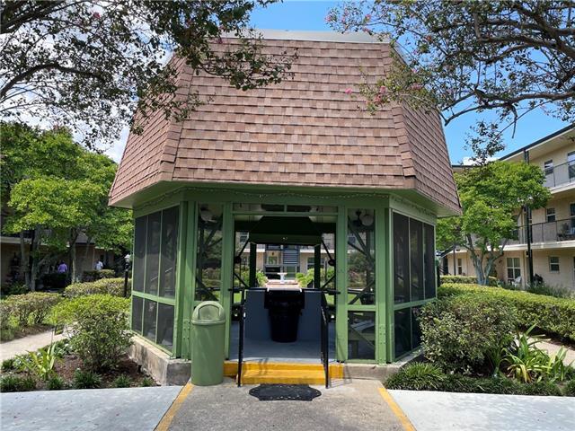 Building Photo - 2700 Whitney Pl