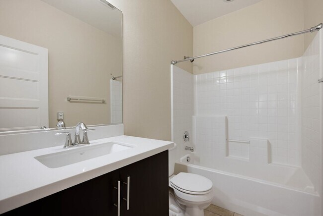 Building Photo - 42910 Avenida Amistad