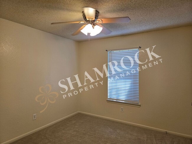 Building Photo - 217 Tampico Dr