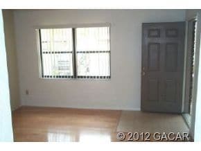 Building Photo - 5127 NW 33rd Pl