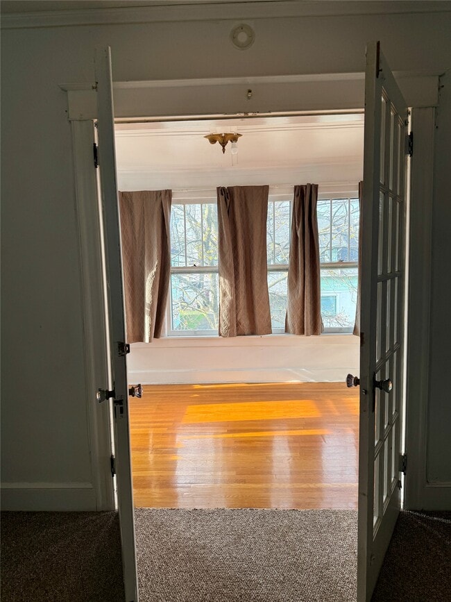 Building Photo - 14 Dennison Ave