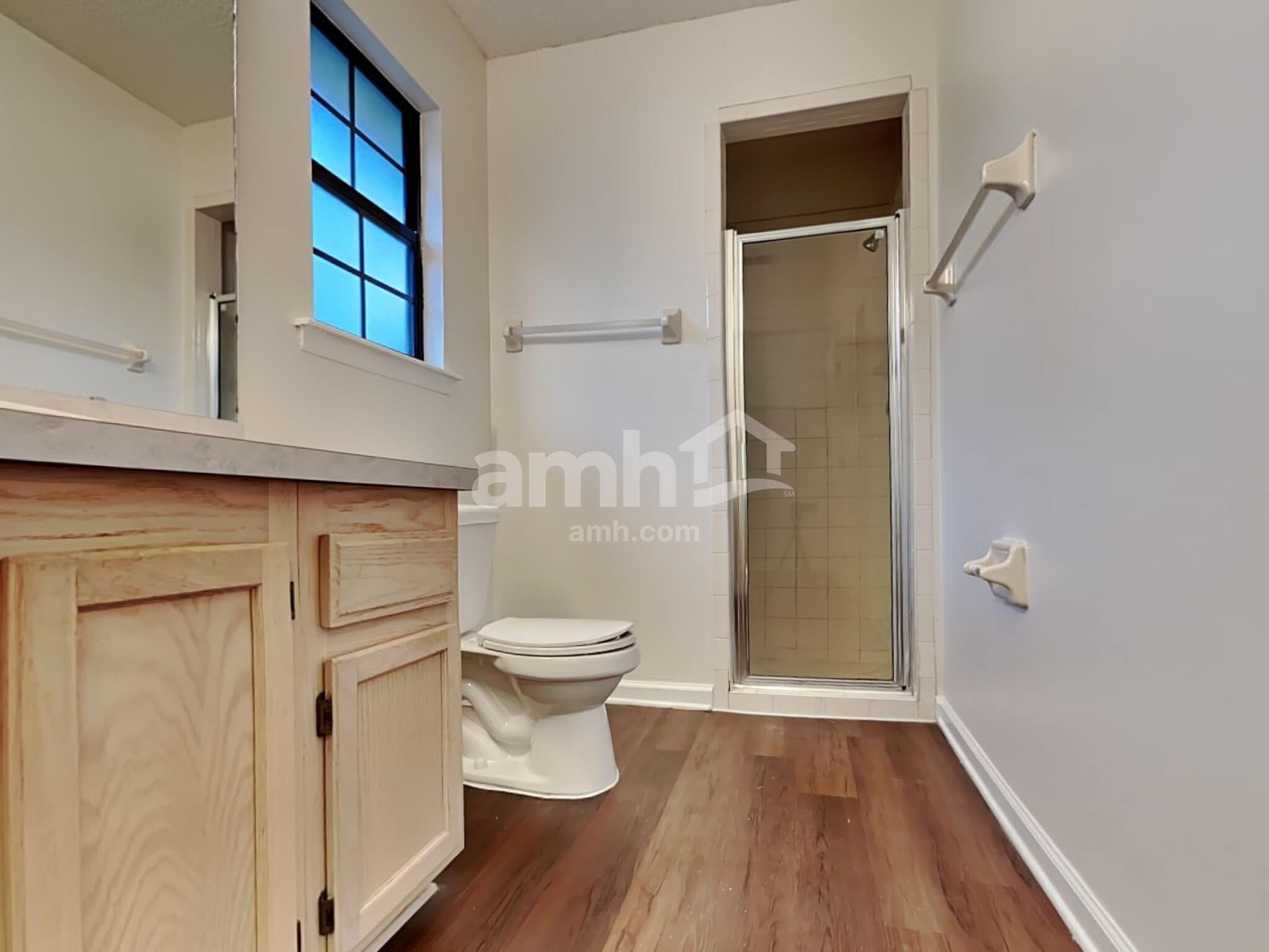 Building Photo - 8016 Queensferry Ln