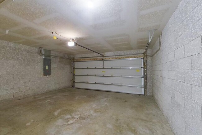 Building Photo - 9149 Aegean Cir