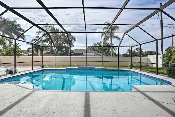 Building Photo - 2 Booth Blvd