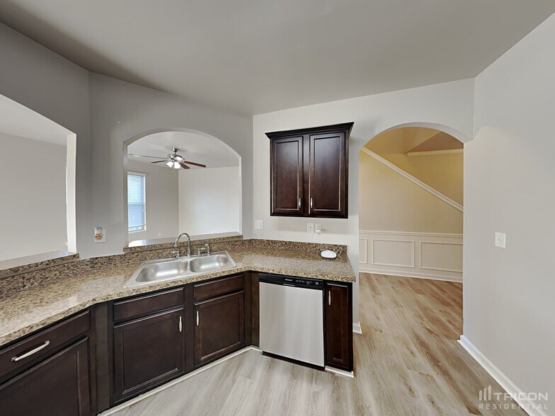 Building Photo - 37 Longleaf Cir